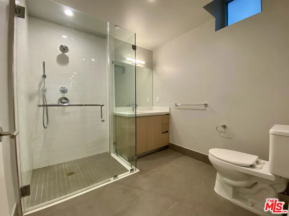 8017 W NORTON AVENUE #104 West Hollywood, CA 90046