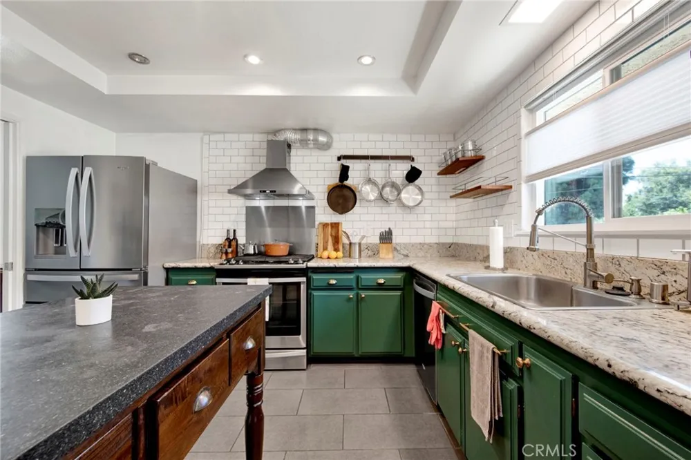 1484 Corson Street #5 Pasadena, CA 91106