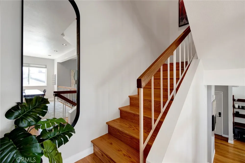 1484 Corson Street #5 Pasadena, CA 91106