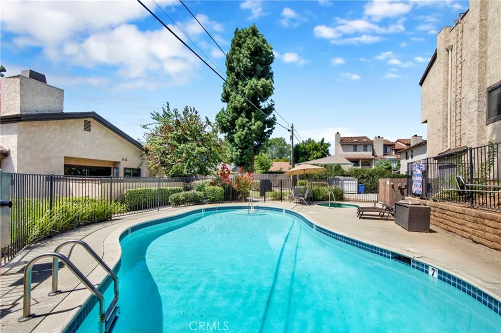 1484 Corson Street #5 Pasadena, CA 91106