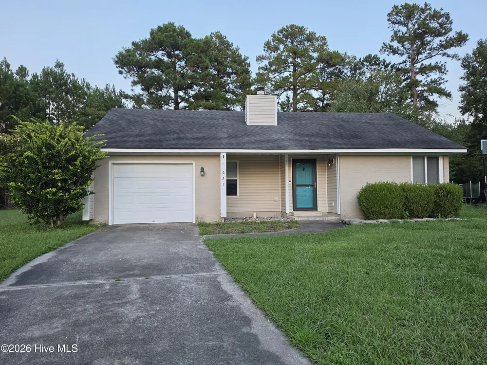 621 Walden Place Jacksonville, NC 28546
