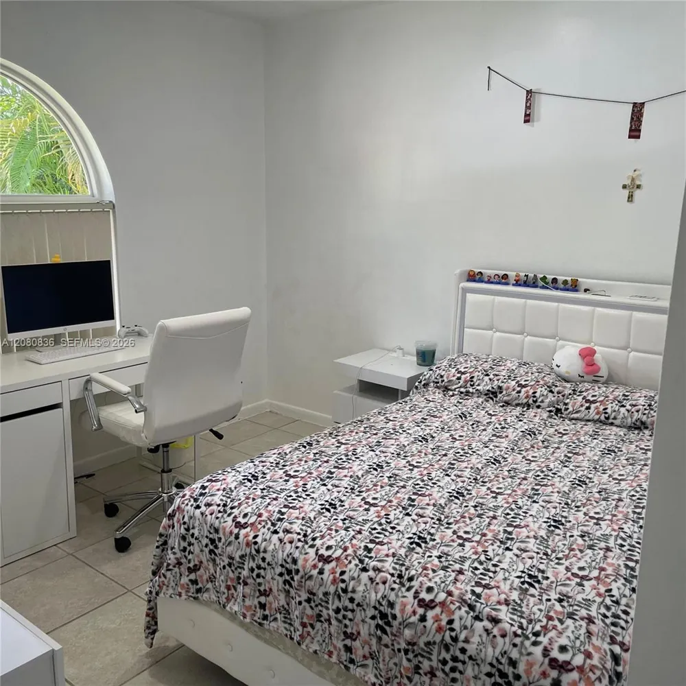 14700 SW 151st Ter Miami, FL 33196