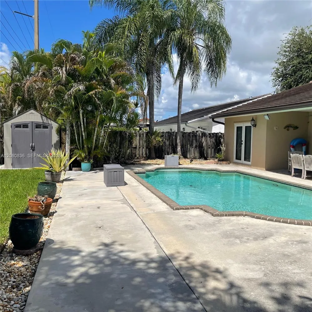 14700 SW 151st Ter Miami, FL 33196