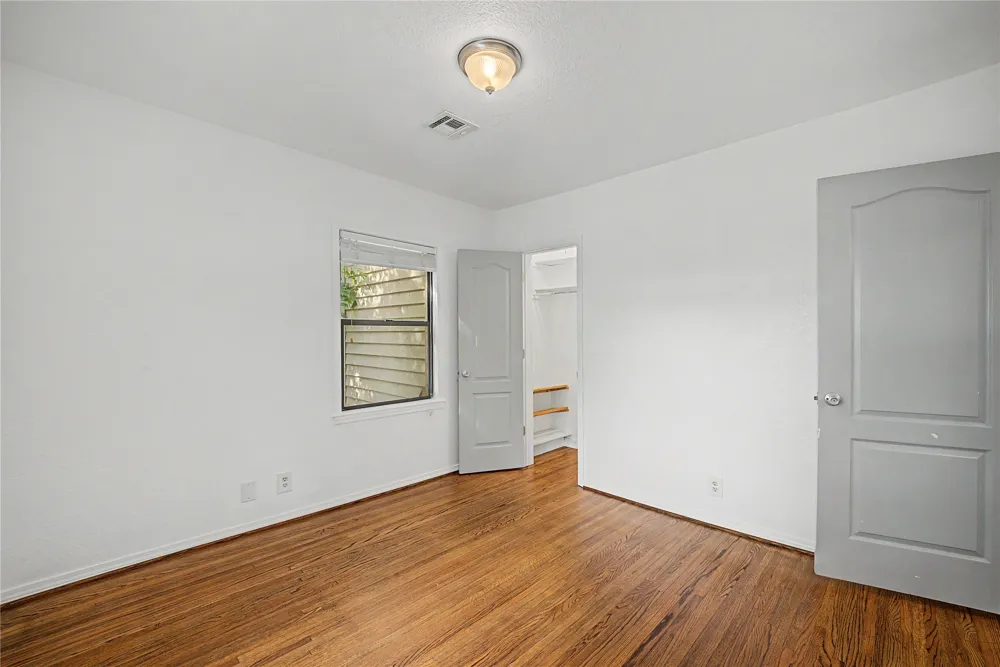 1229 S Erie Avenue Tulsa, OK 74112