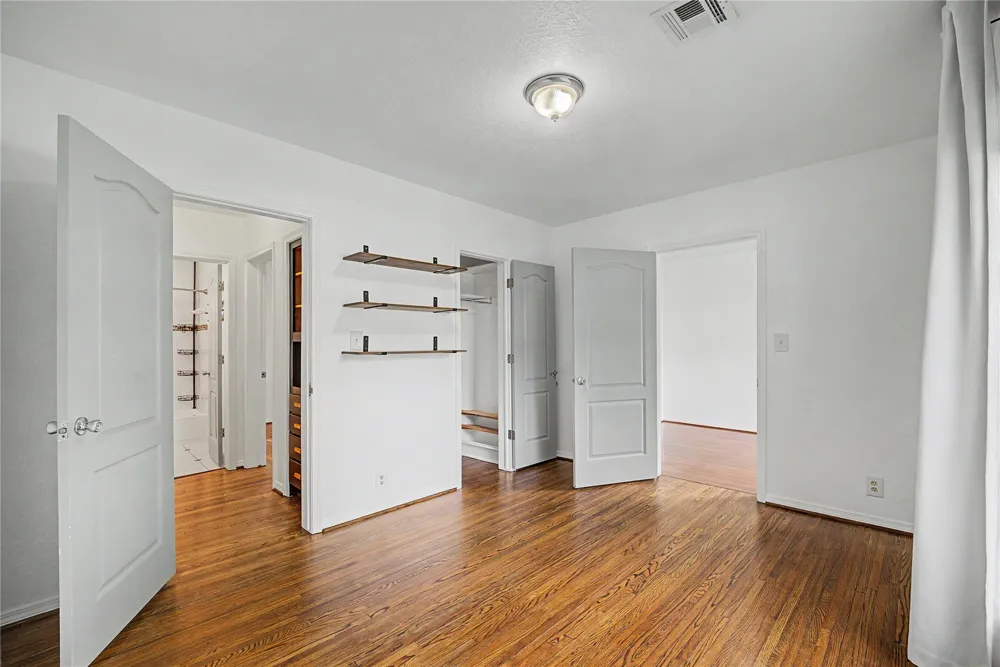 1229 S Erie Avenue Tulsa, OK 74112
