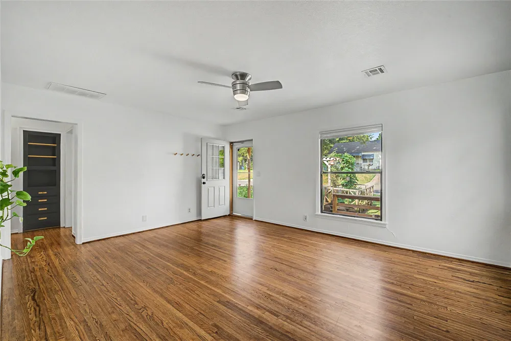 1229 S Erie Avenue Tulsa, OK 74112