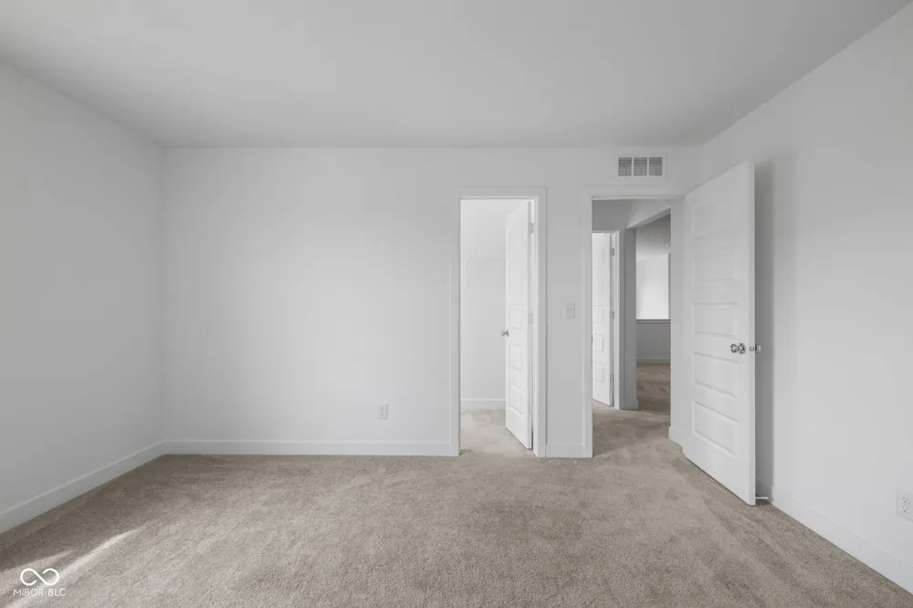 3845 Andean Bargersville, IN 46106
