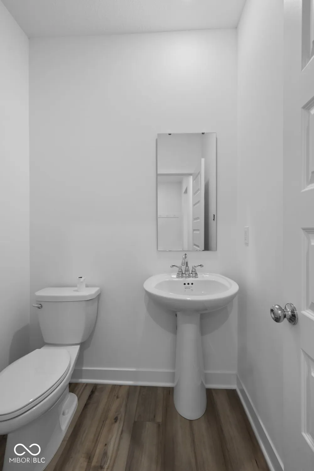 3845 Andean Bargersville, IN 46106