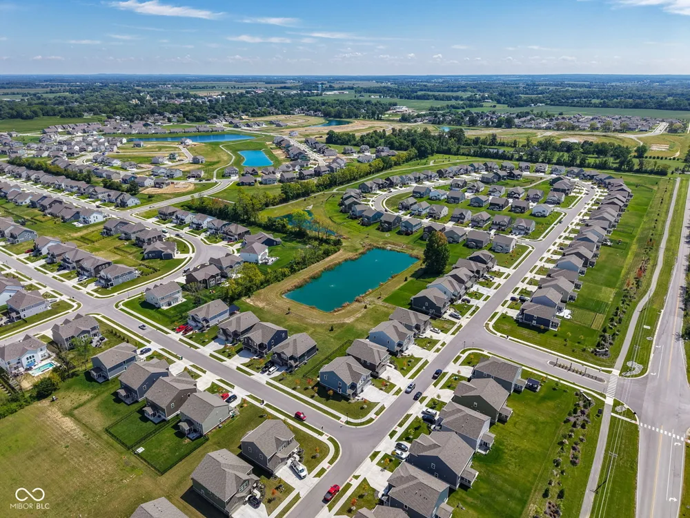 3845 Andean Bargersville, IN 46106