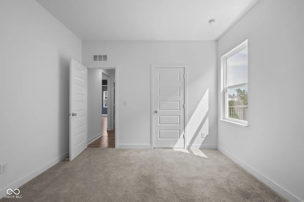 3845 Andean Bargersville, IN 46106
