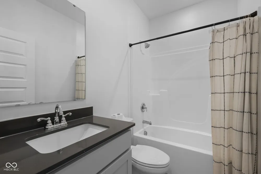 3845 Andean Bargersville, IN 46106