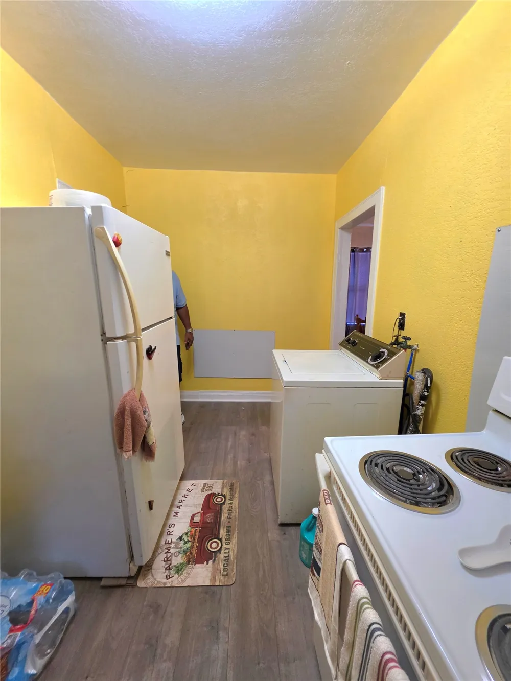 305 Eagle Street Weimar, TX 78962