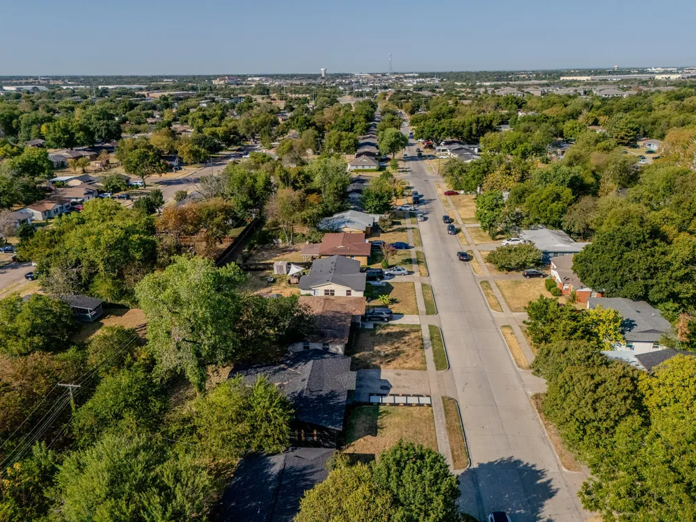 1530 Hillcrest Street Mesquite, TX 75149