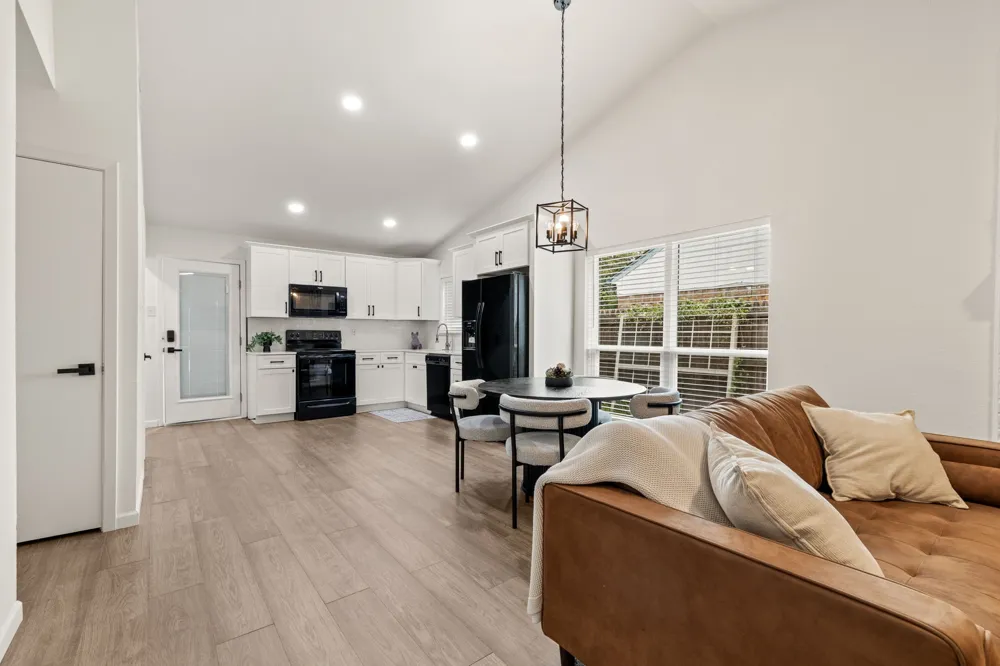 834 Versailles Drive Mesquite, TX 75149