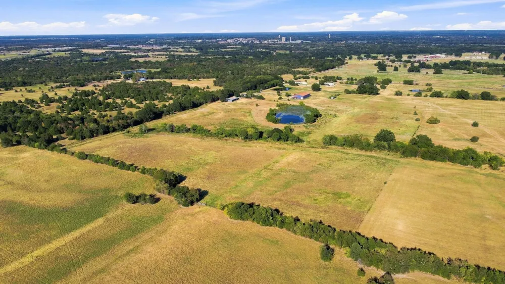 Private Road 4402 Commerce, TX 75428