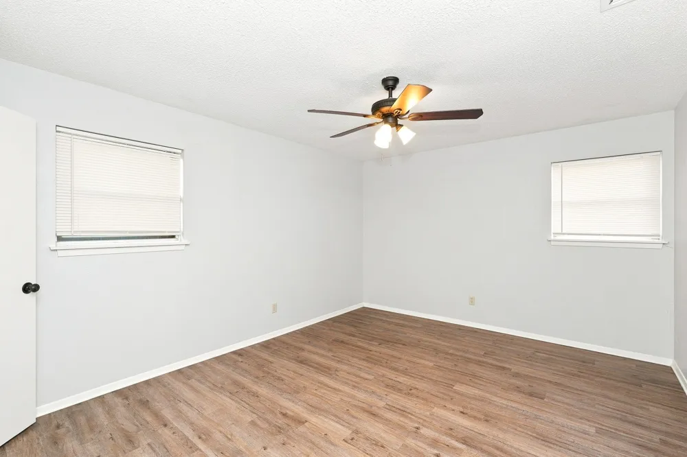 301 Suzanne Terrace Burleson, TX 76028