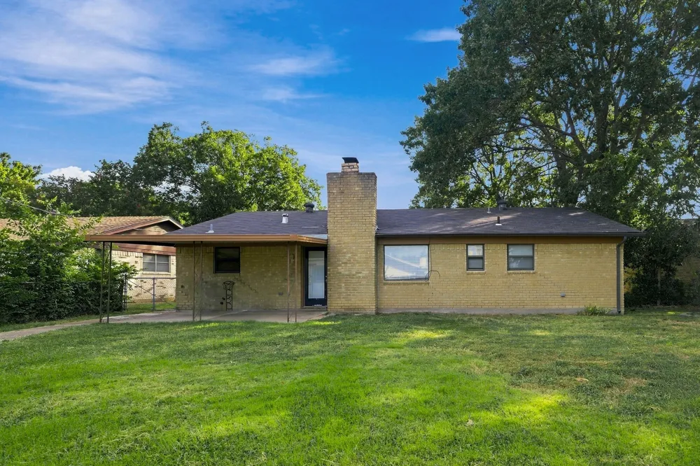 301 Suzanne Terrace Burleson, TX 76028