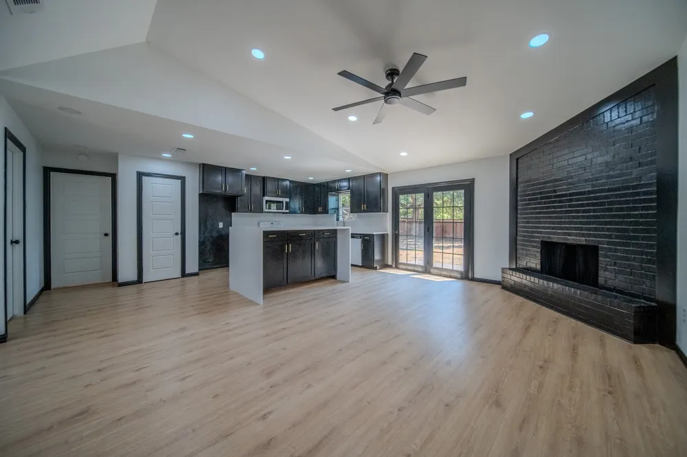 238 Prairie Vista Drive Dallas, TX 75217