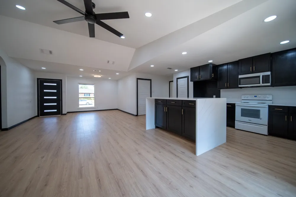 238 Prairie Vista Drive Dallas, TX 75217