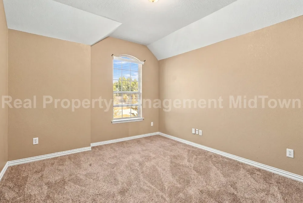 1105 Sunland Court Mansfield, TX 76063