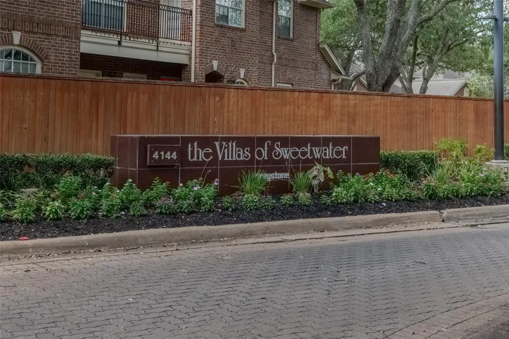 4144 Greystone Way #702 Sugar Land, TX 77479