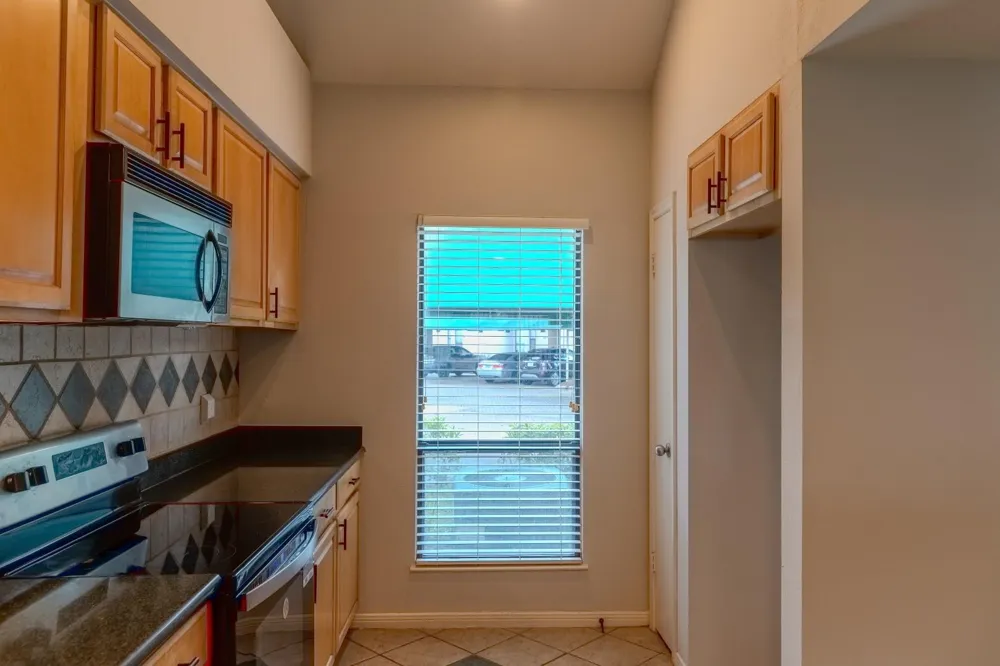 4144 Greystone Way #702 Sugar Land, TX 77479