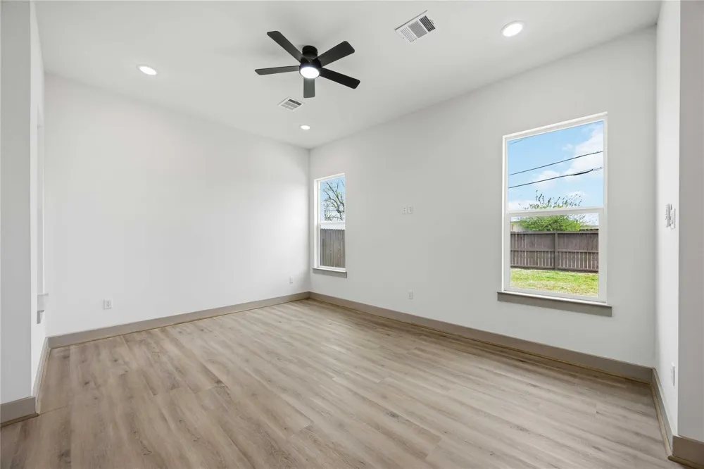 7555 Calhoun Street #B Houston, TX 77051