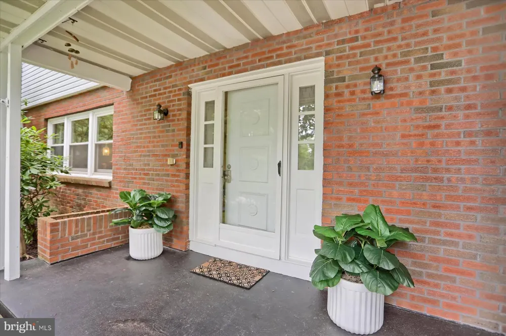 219 MORNINGSIDE CIRCLE State College, PA 16803