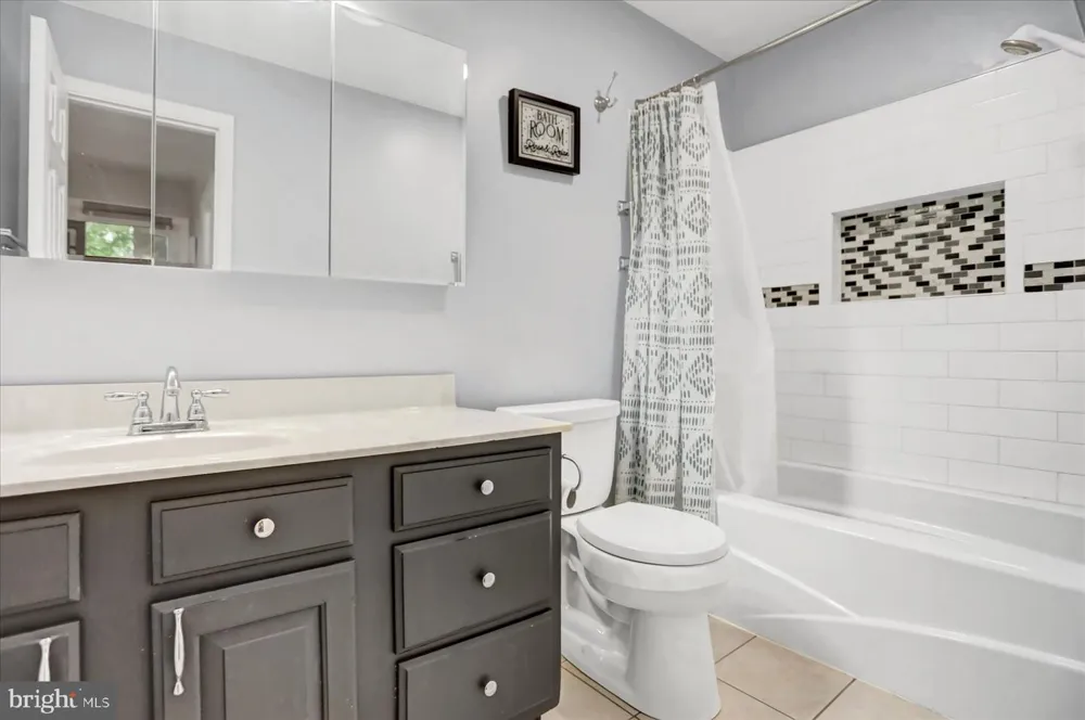 219 MORNINGSIDE CIRCLE State College, PA 16803