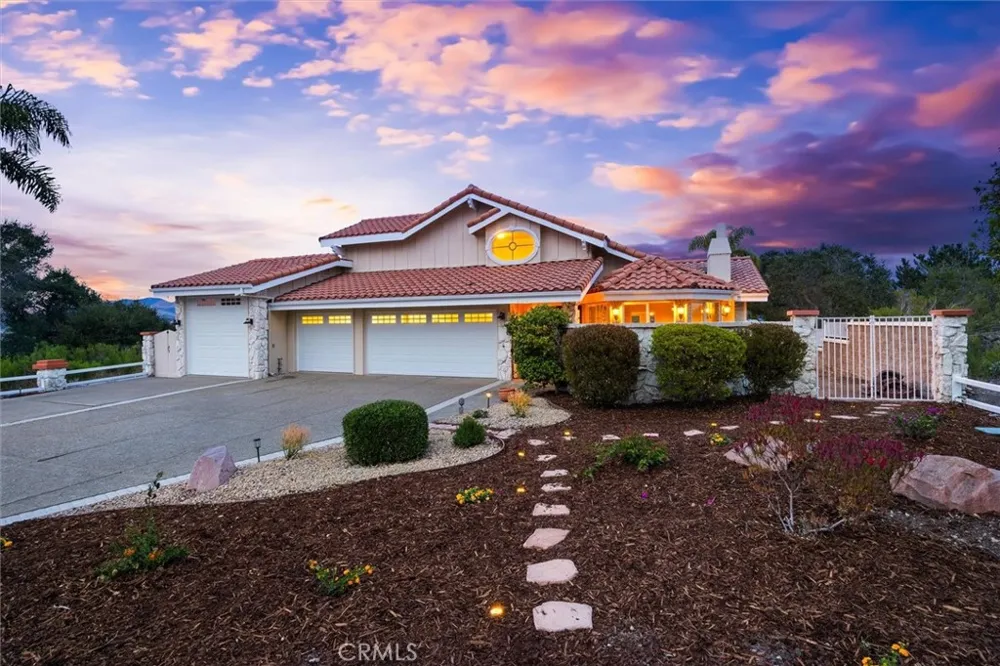 324 Miller Way Arroyo Grande, CA 93420