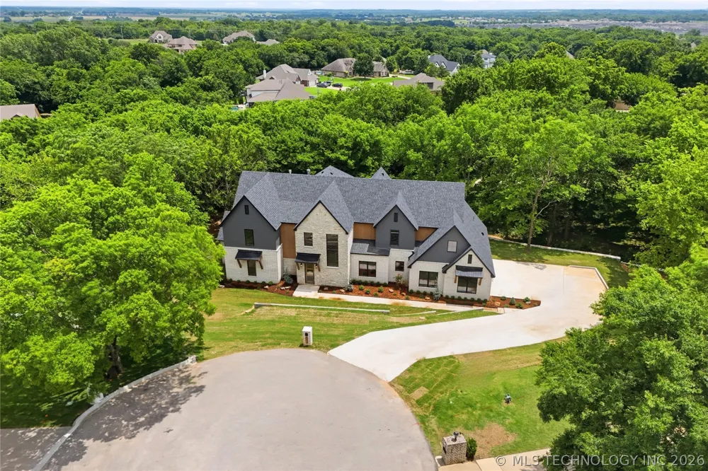 28334 E 71st EastPlace S Broken Arrow, OK 74014
