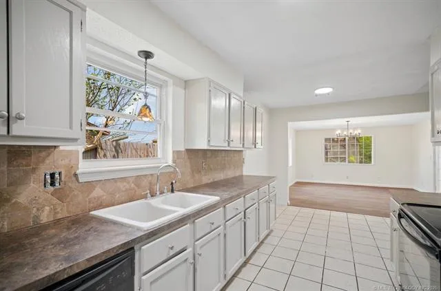 3111 S 213th East Avenue Broken Arrow, OK 74014
