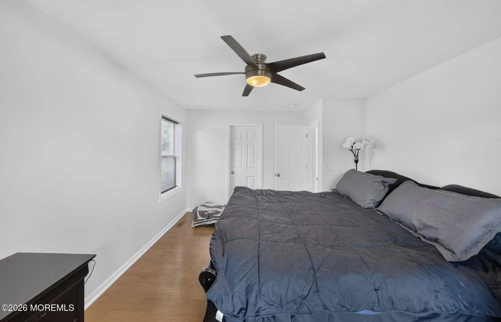 907 Harris Avenue Keyport, NJ 07735