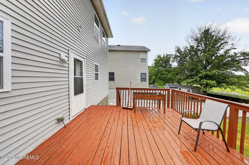 907 Harris Avenue Keyport, NJ 07735