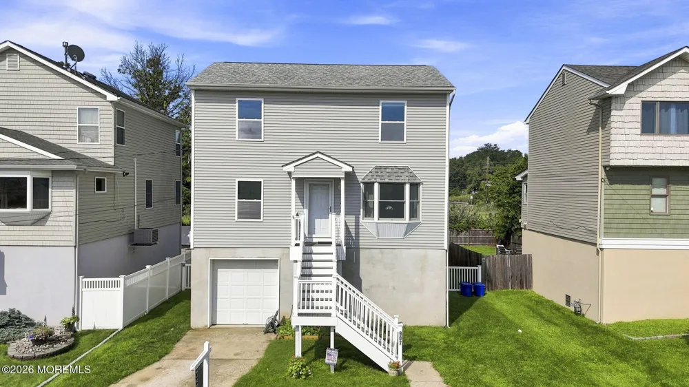 907 Harris Avenue Keyport, NJ 07735