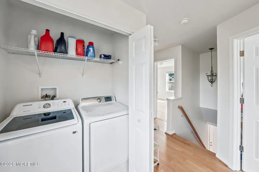 907 Harris Avenue Keyport, NJ 07735