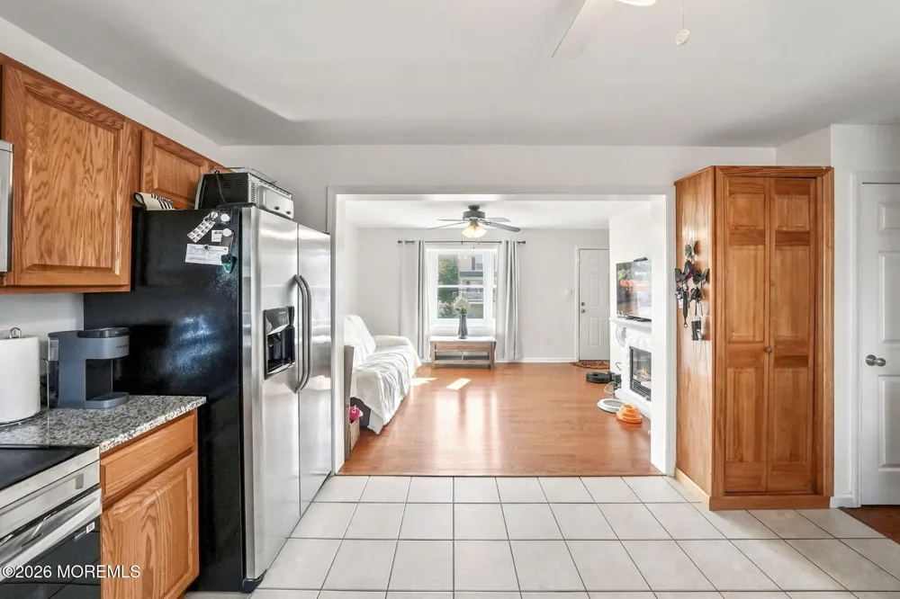 907 Harris Avenue Keyport, NJ 07735