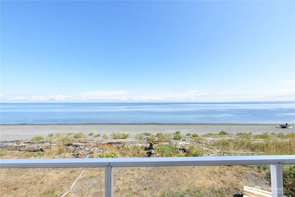 851 3 Crabs Rd Sequim, WA 98382