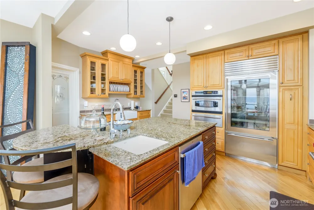 851 3 Crabs Rd Sequim, WA 98382