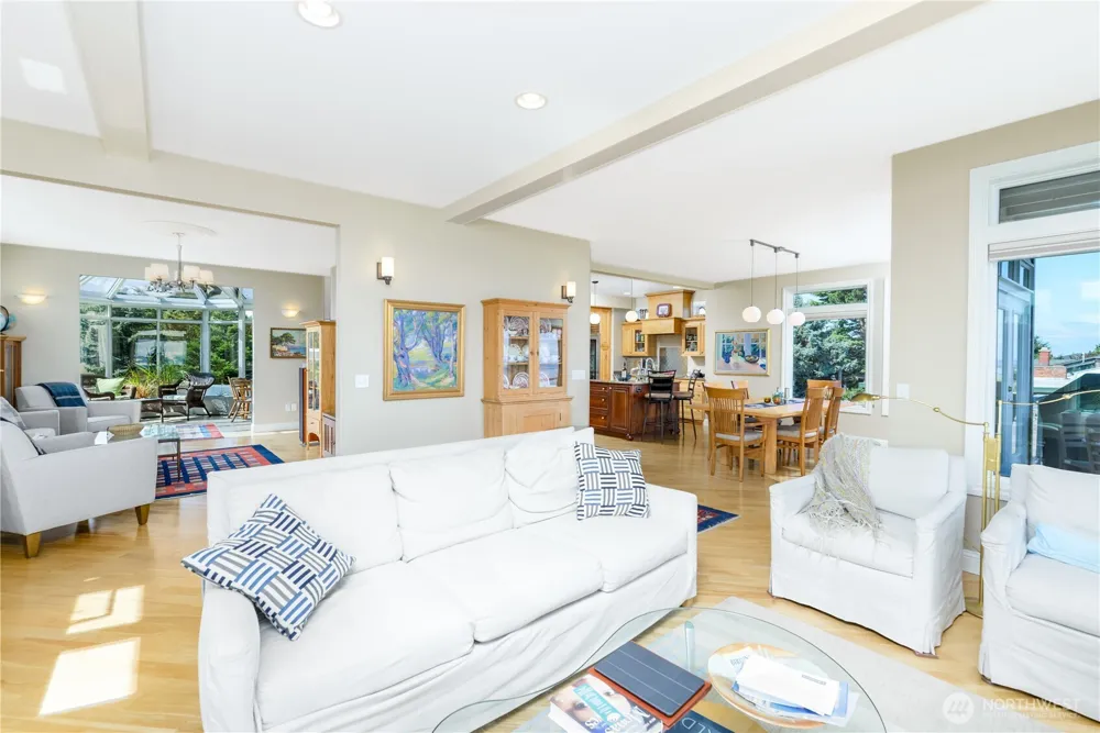 851 3 Crabs Rd Sequim, WA 98382