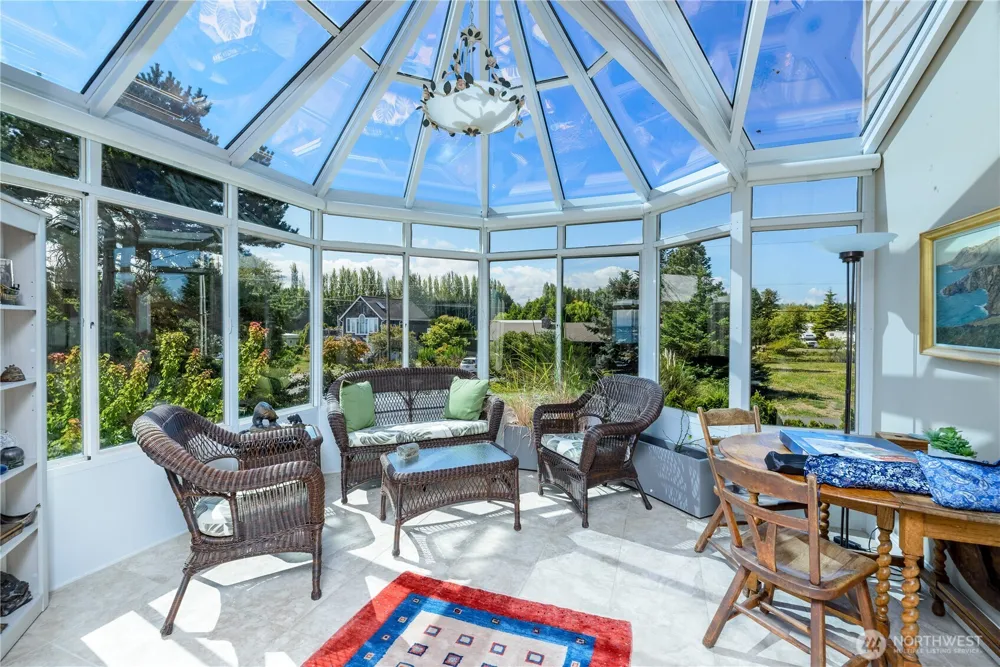851 3 Crabs Rd Sequim, WA 98382