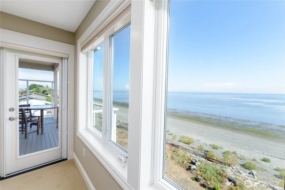851 3 Crabs Rd Sequim, WA 98382