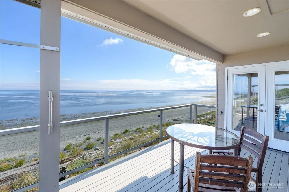 851 3 Crabs Rd Sequim, WA 98382