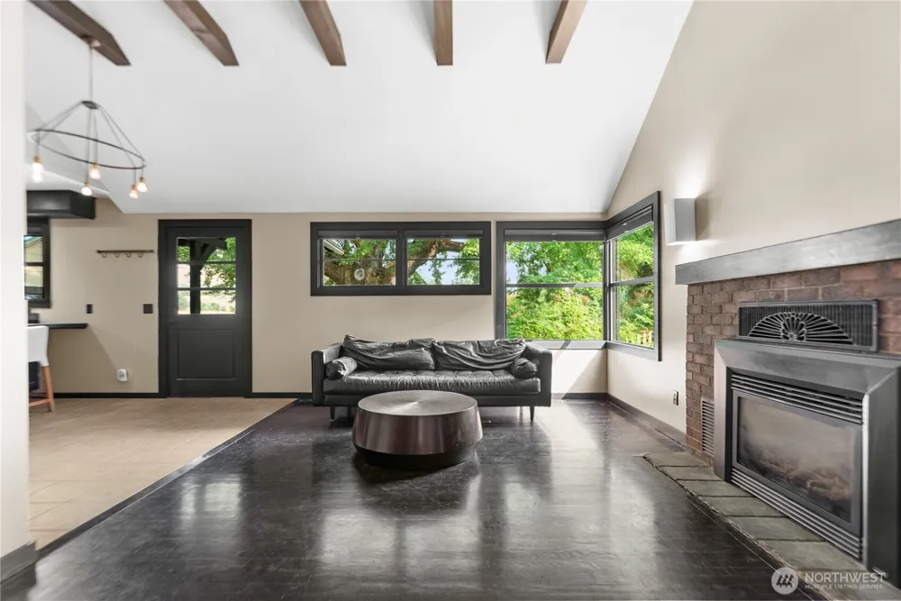 1102 Methow Valley Highway E Twisp, WA 98856