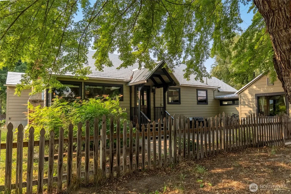 1102 Methow Valley Highway E Twisp, WA 98856