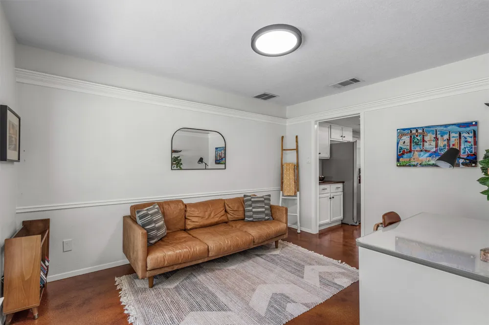 1602 Rock Creek Drive Round Rock, TX 78681