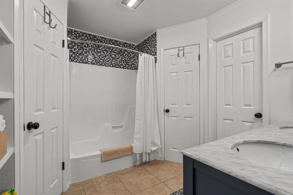 1602 Rock Creek Drive Round Rock, TX 78681