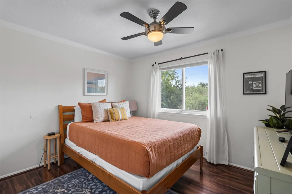 1602 Rock Creek Drive Round Rock, TX 78681