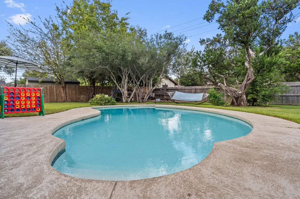 1602 Rock Creek Drive Round Rock, TX 78681
