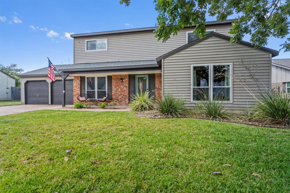 1602 Rock Creek Drive Round Rock, TX 78681